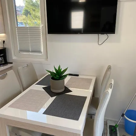 Novigrad Sea-house Heroina - Hausboot