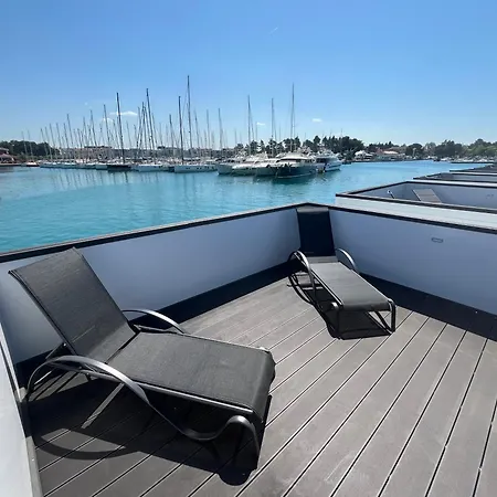 아파트 Novigrad Sea-house Heroina - Hausboot Novigrad Istria