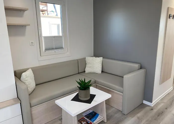 Novigrad Sea-house Heroina - Hausboot * Novigrad Istria